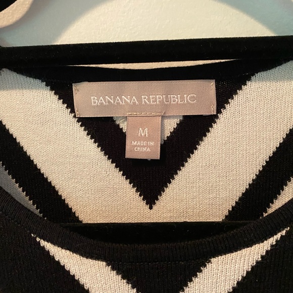 Banana Republic Knit Dress - Picture 2 of 3